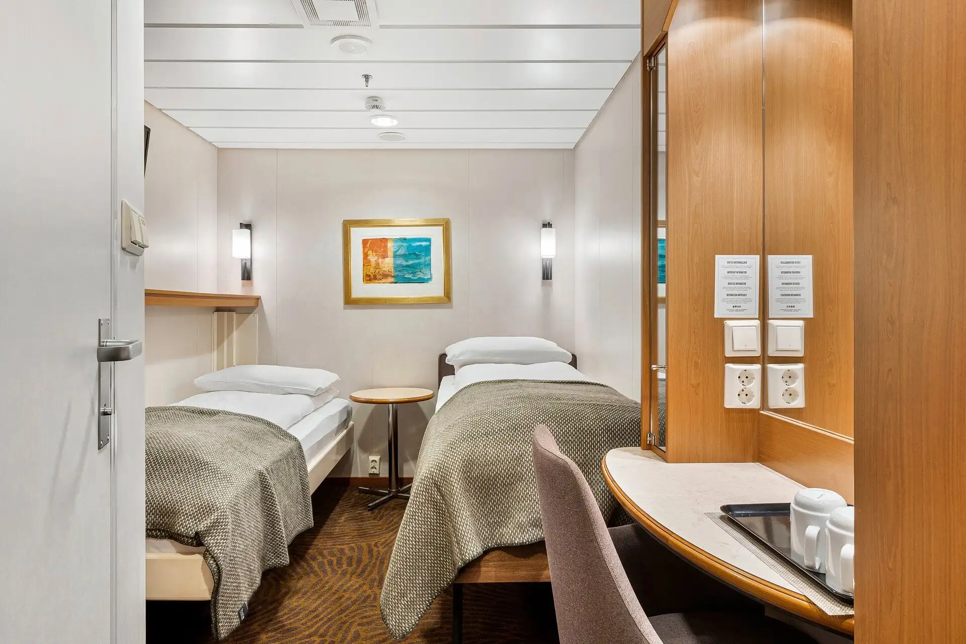 polar_inside_k2_ms_trollfjord_hgr_162949_1920_photo_espen_mills